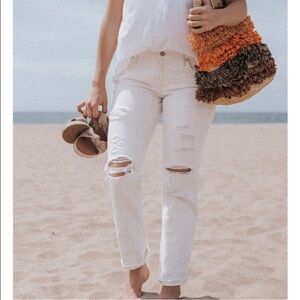 Able The Lucely Slouch Distressed Jeans